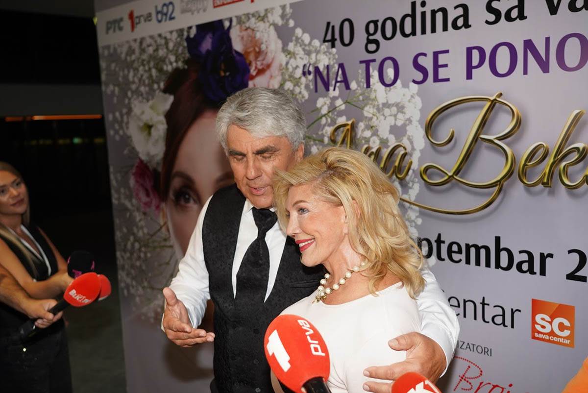 Suzana Mančić muž (7).jpg