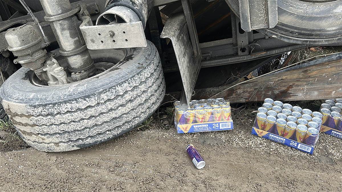 Saobraćajna nezgoda na starom putu Čačak - Kraljevo (2).jpg