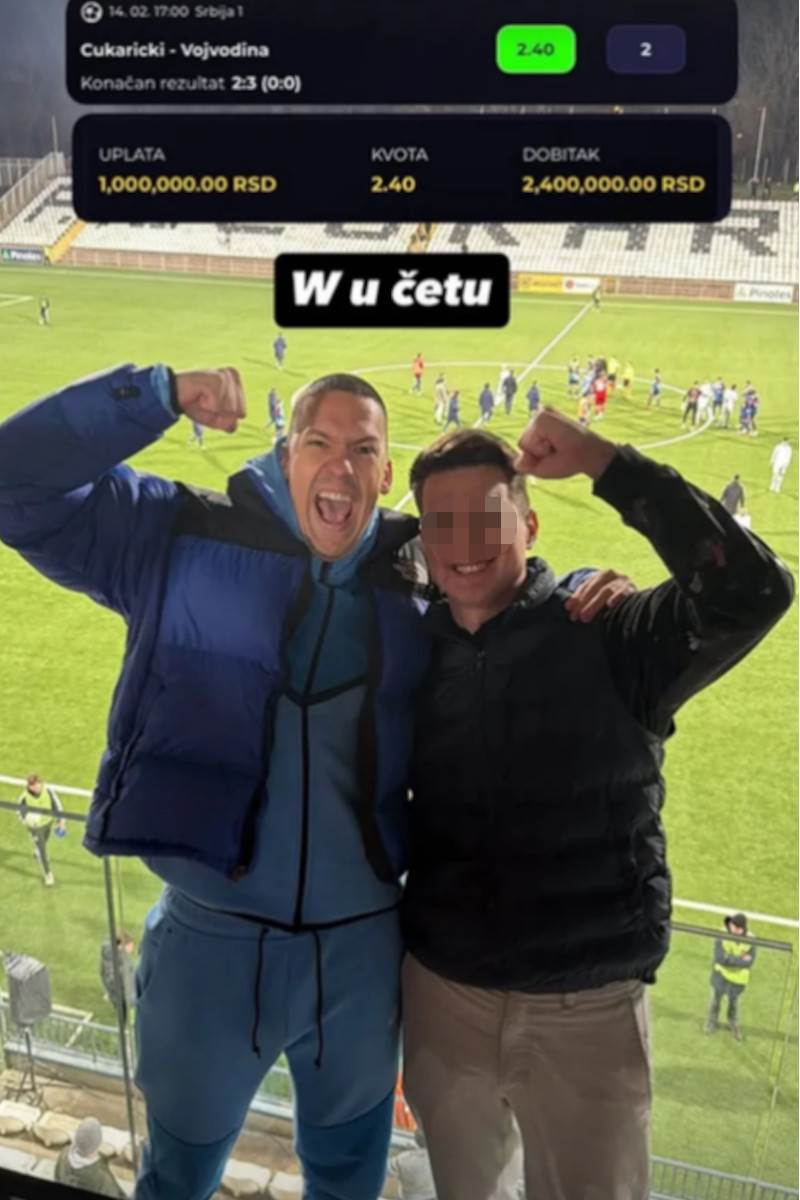 Baka Prase dobio 2.000.000 na kladionici: Jutjuber se oglasio sa tribina, pa sa pratiocima podelio uspeh
