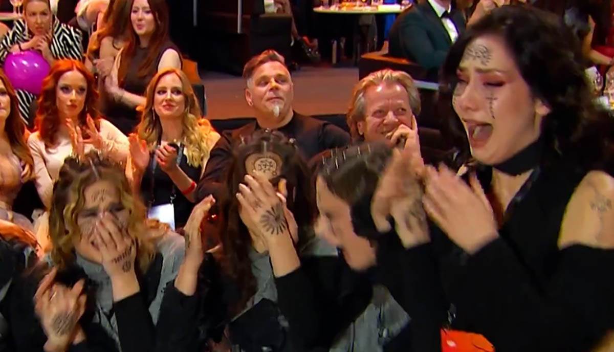 Zorja navija za grupu Lelek (1).jpg