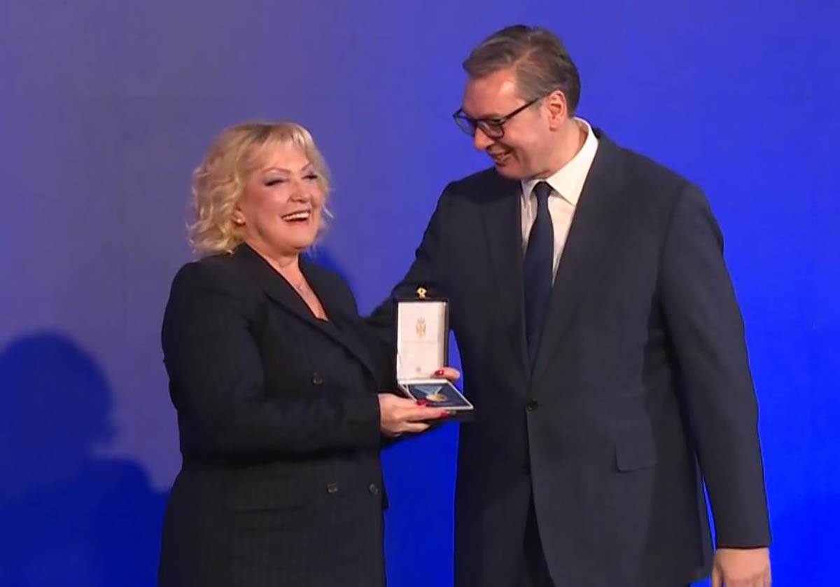 Snežana Đurišić i Ana Bekuta, dobitnice medalja, Sretenje 2026 (1).jpg