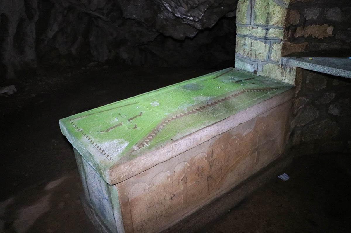 Crkva Kađenica (3).jpg