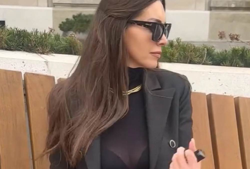 Voditeljka RTS-a u izazovnom izdanju: Provokativni minić i dekolte