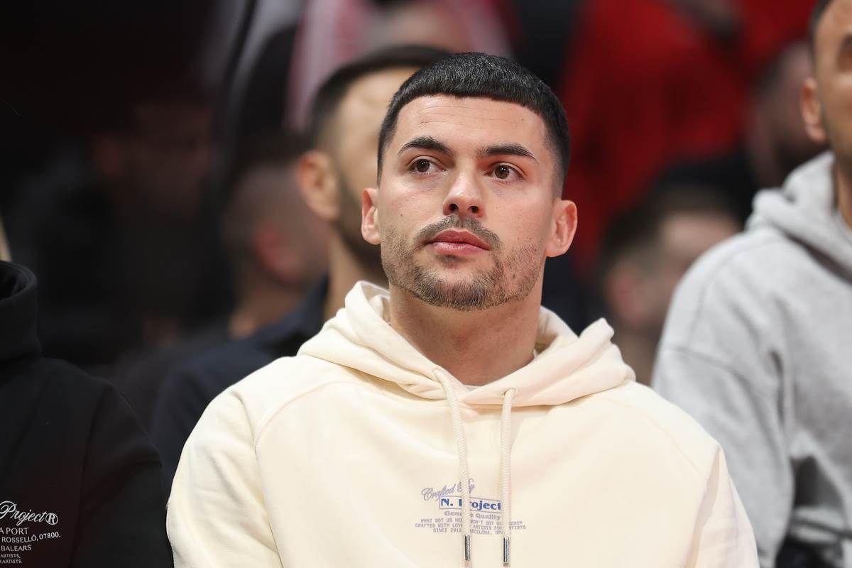 Nemanja Radonjić na utakmici košarkaša Zvezde