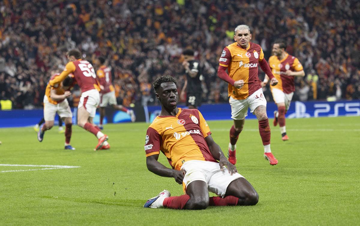 Galatasaraj - Juventus (1).jpg