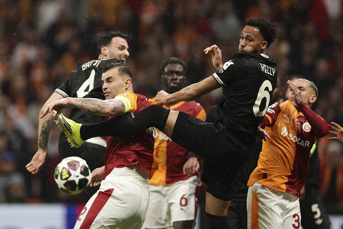 Galatasaraj - Juventus (5).jpg