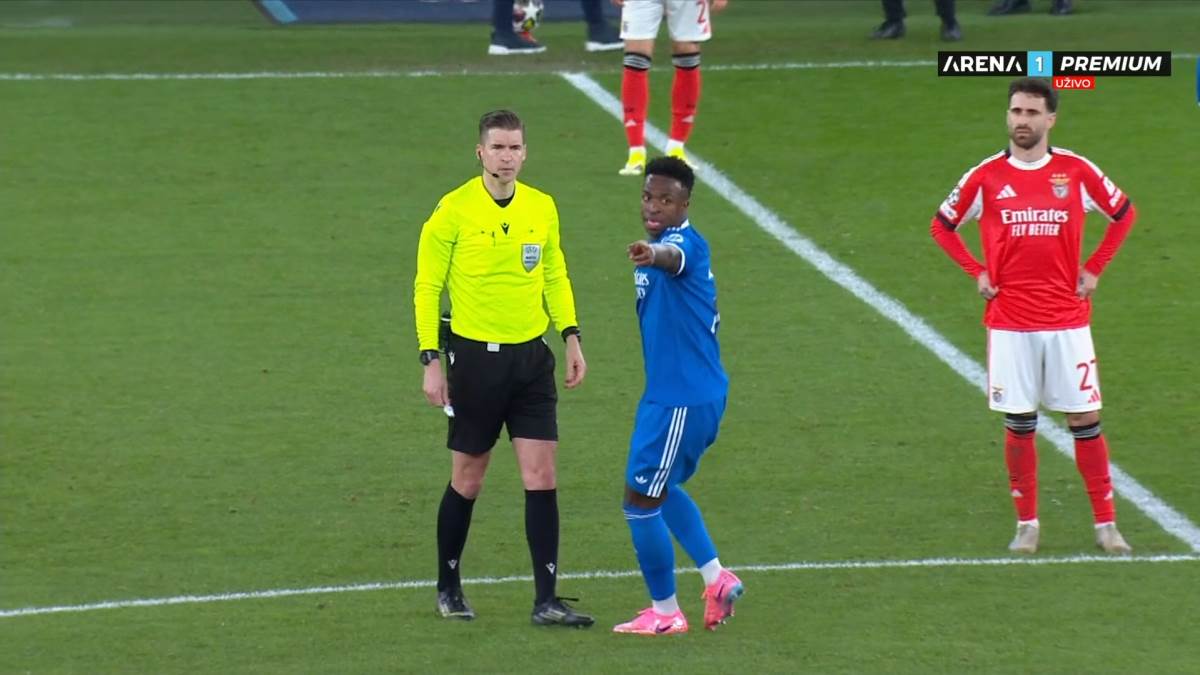 Benfika - Real Madrid, prekid meča (3).png