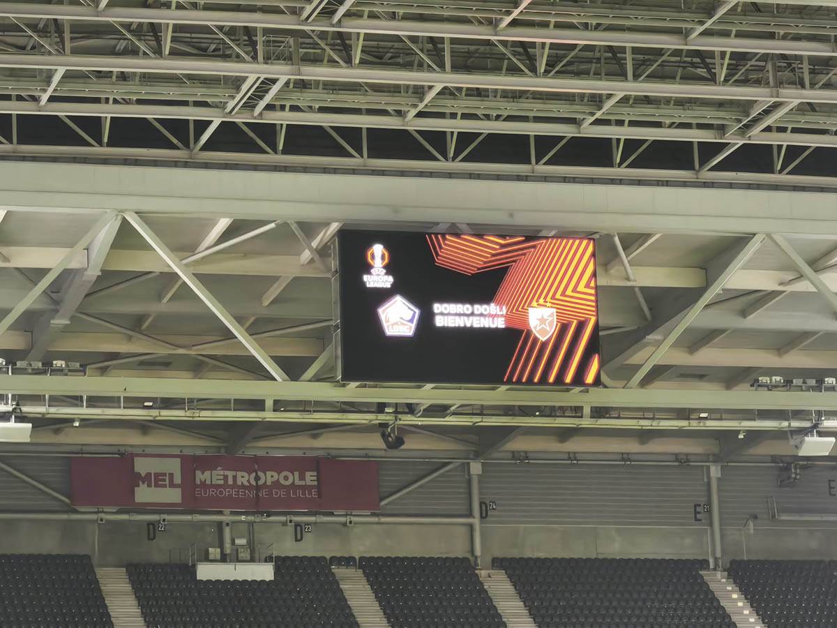 Stadion Pjer Moro u Lilu (1).jpg