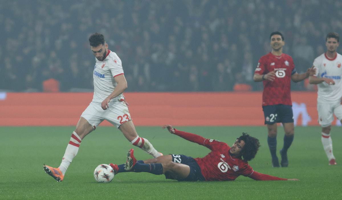 Lil - Crvena Zvezda (1).jpg