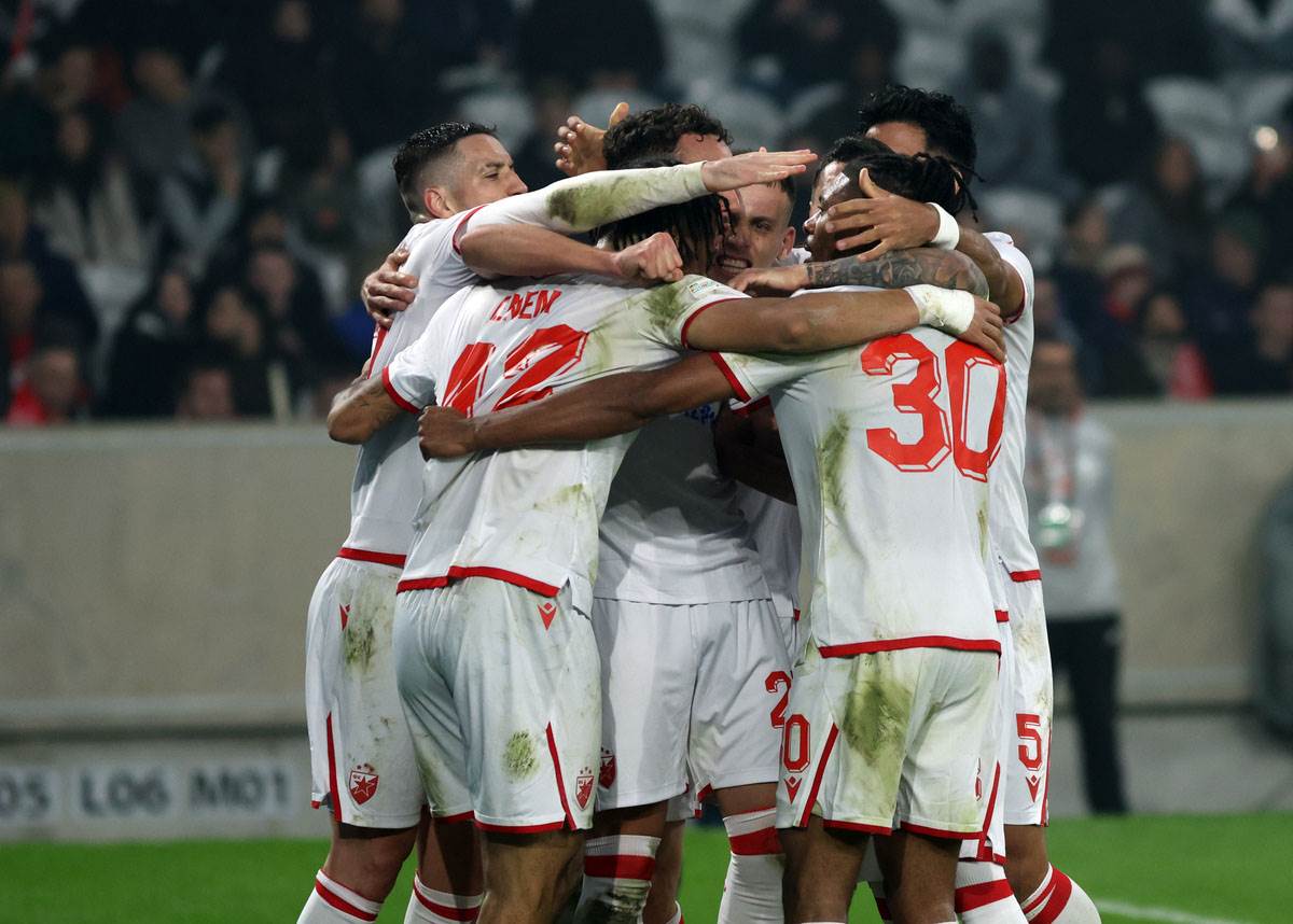 Lil - Crvena Zvezda (3).jpg