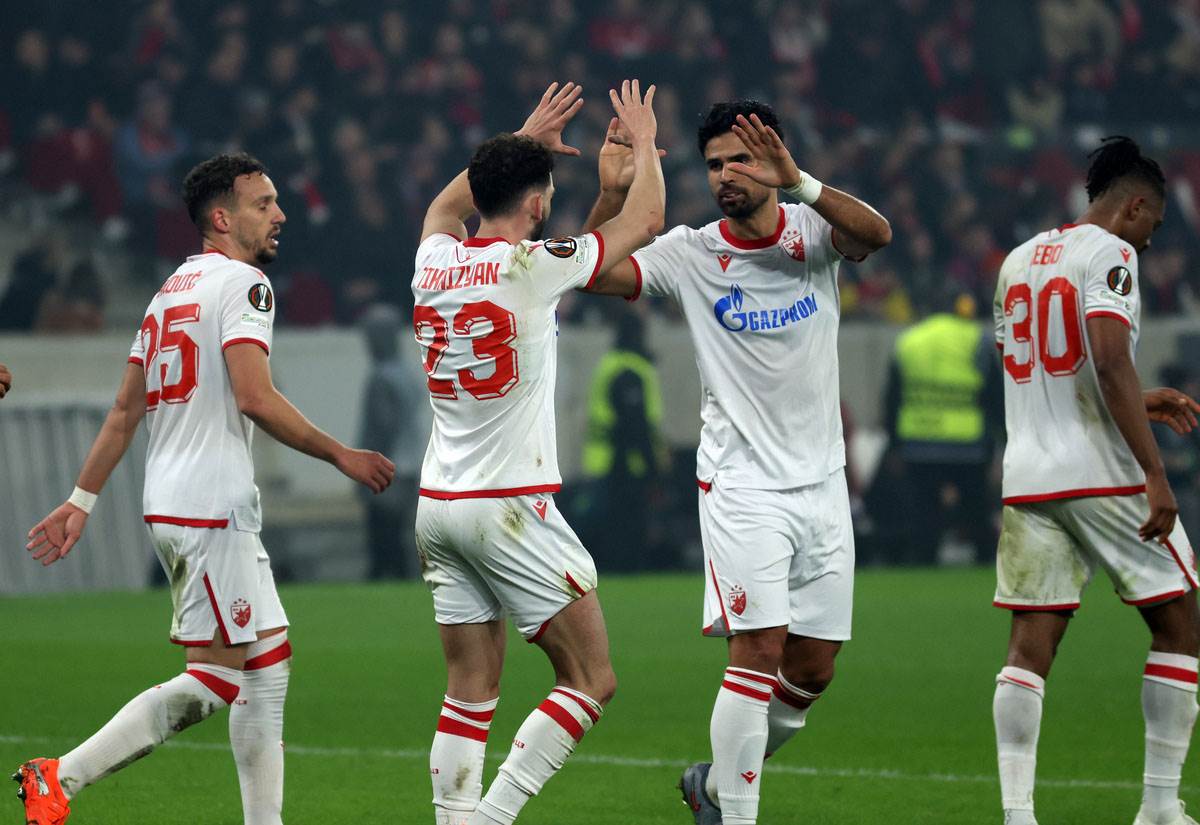 Lil - Crvena Zvezda (4).jpg