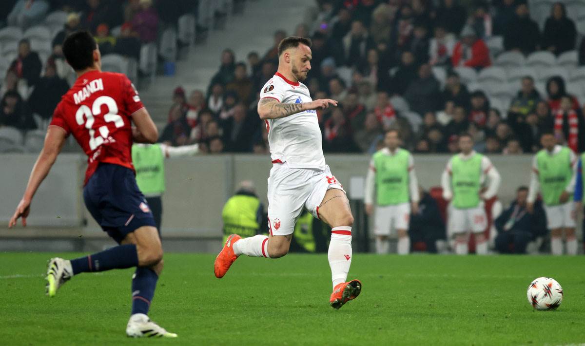 Lil - Crvena Zvezda (4).jpg