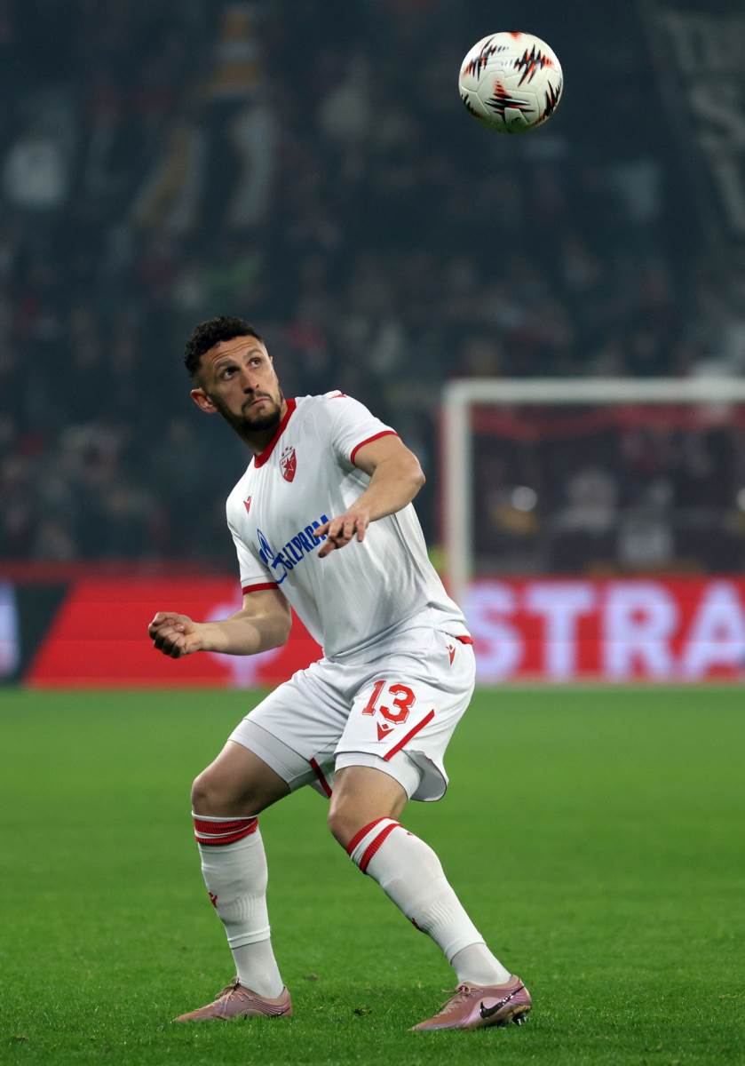 Lil - Crvena Zvezda  (2).jpg