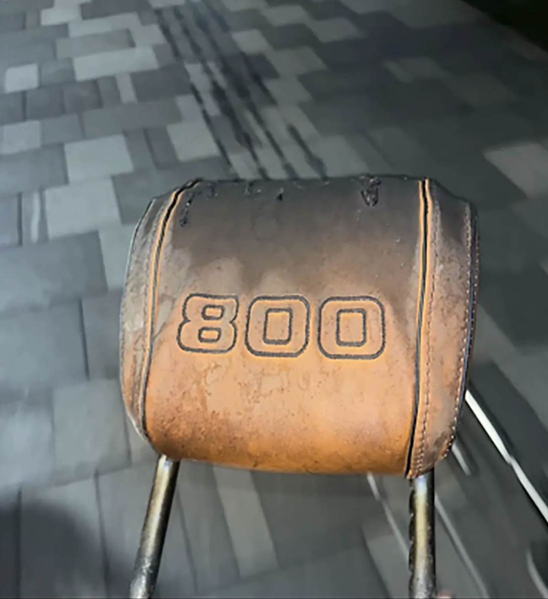 Baka Prase ukradene stvari iz zapaljenog auta (7).jpg