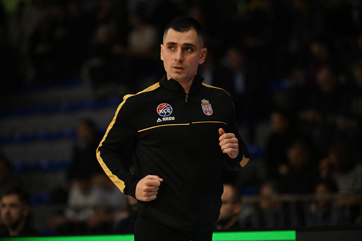 Sudije na meču Partizana i Mege (1).jpg