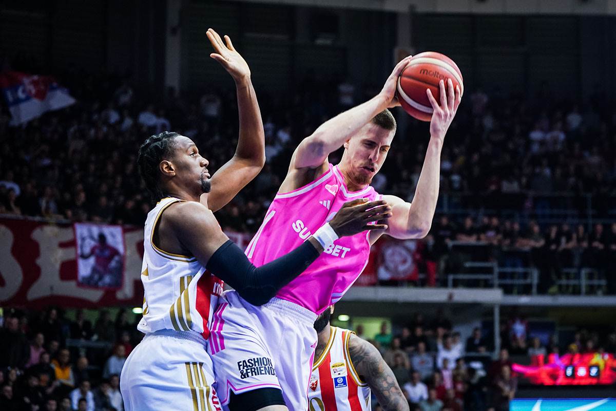 Crvena zvezda - Mega u Nišu (3).jpg