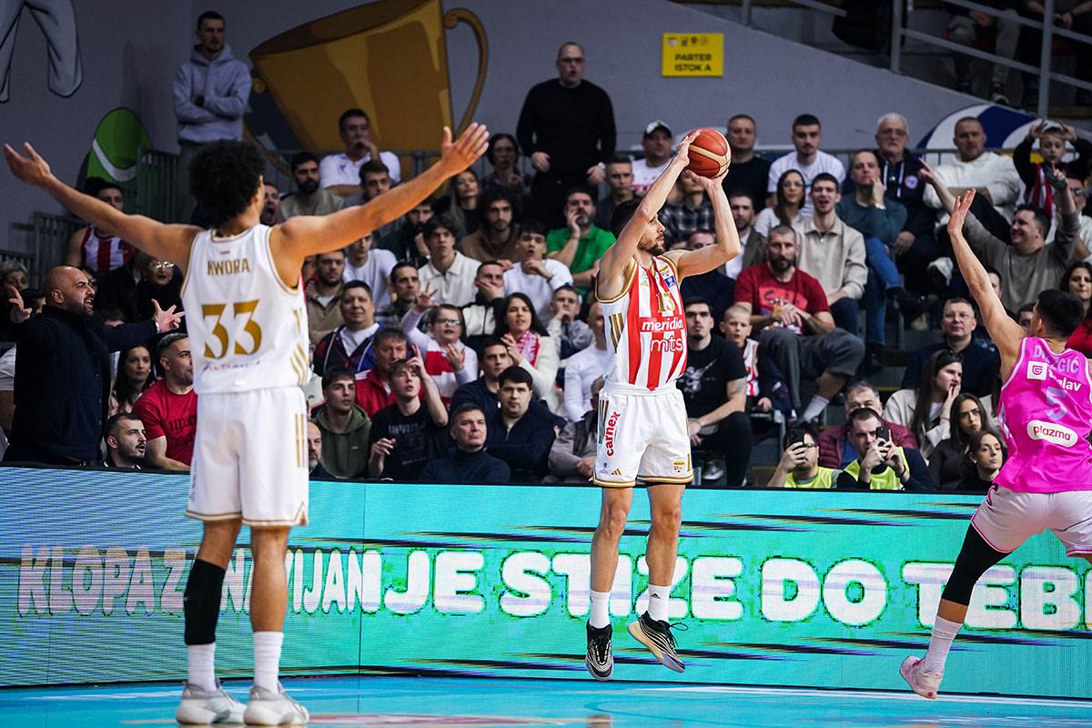 Crvena zvezda - Mega u Nišu  (1).jpg