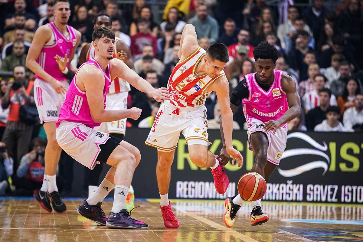 Crvena zvezda - Mega u Nišu  (2).jpg