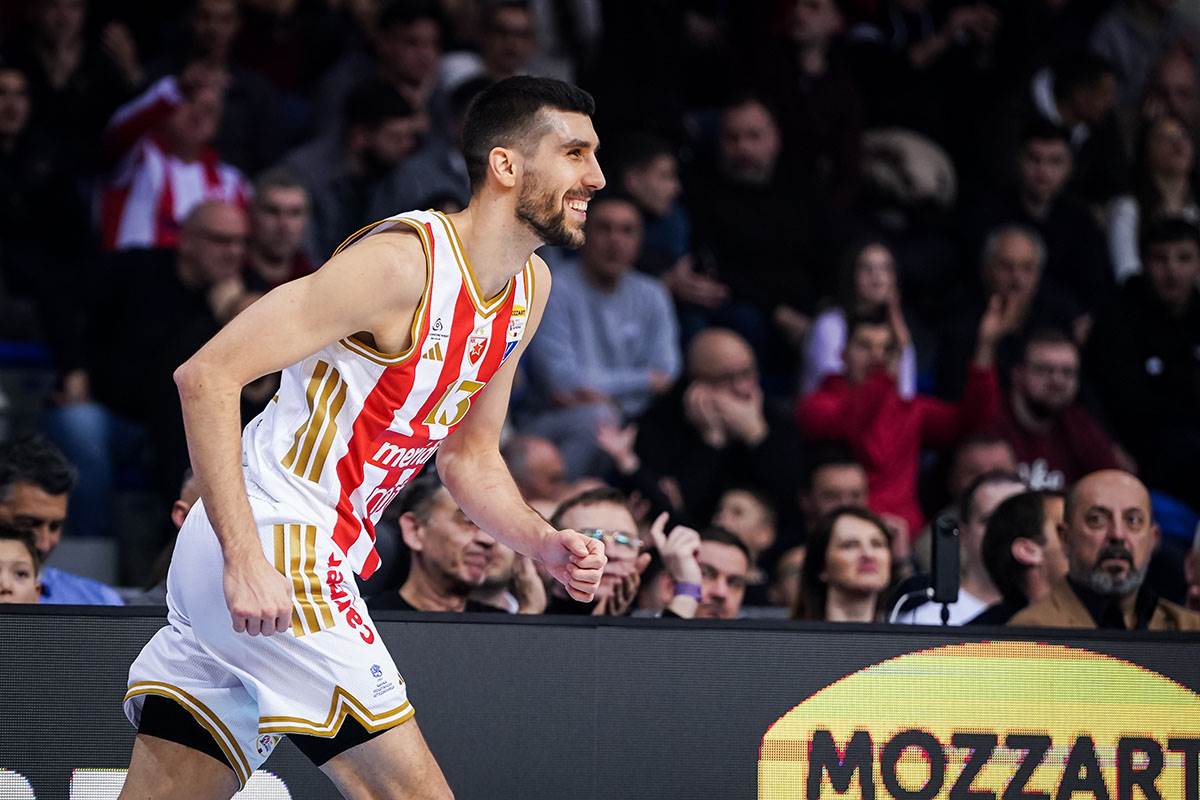 Crvena zvezda - Mega u Nišu  (3).jpg