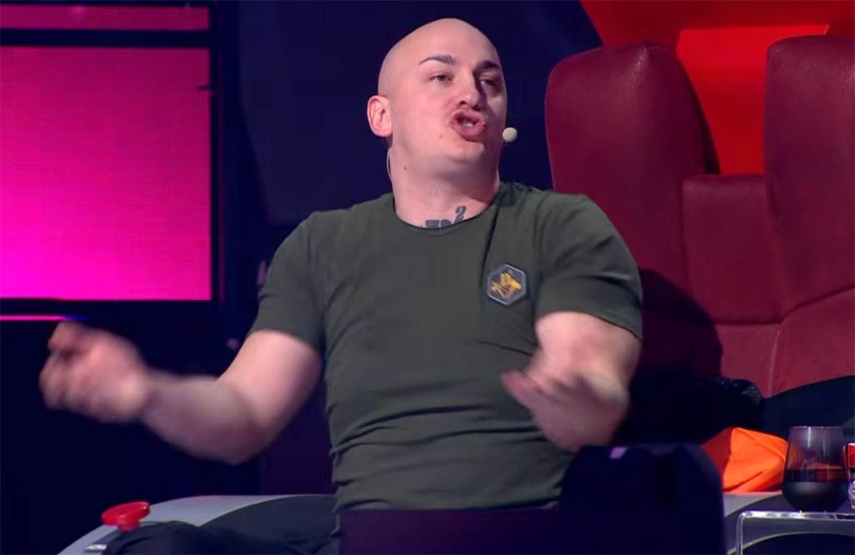 Desingerica potkačio Karleušu u Pinkovim zvezdama: Da ti objasnim kao teletu