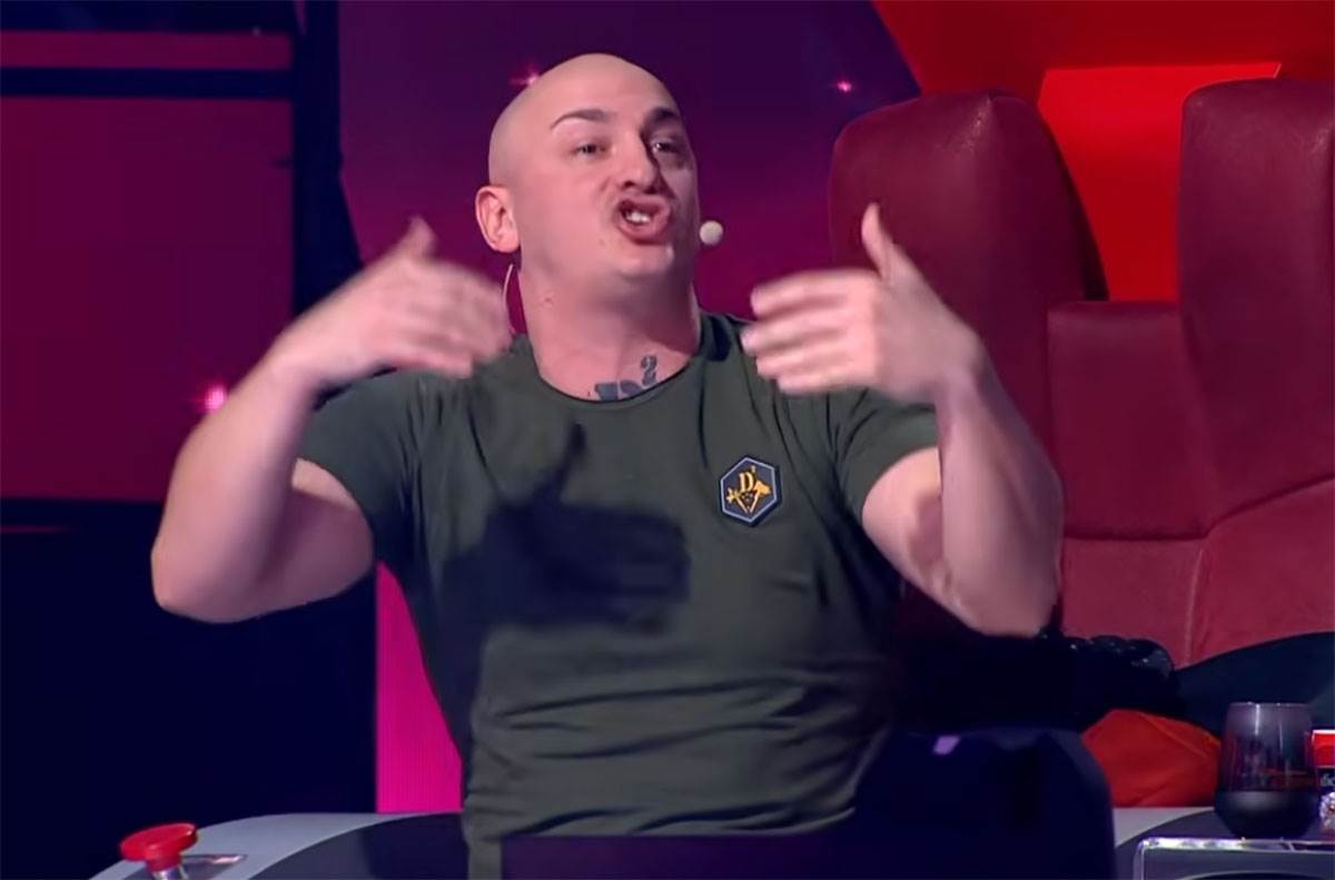 Desingerica potkačio Karleušu u Pinkovim zvezdama: Da ti objasnim kao teletu