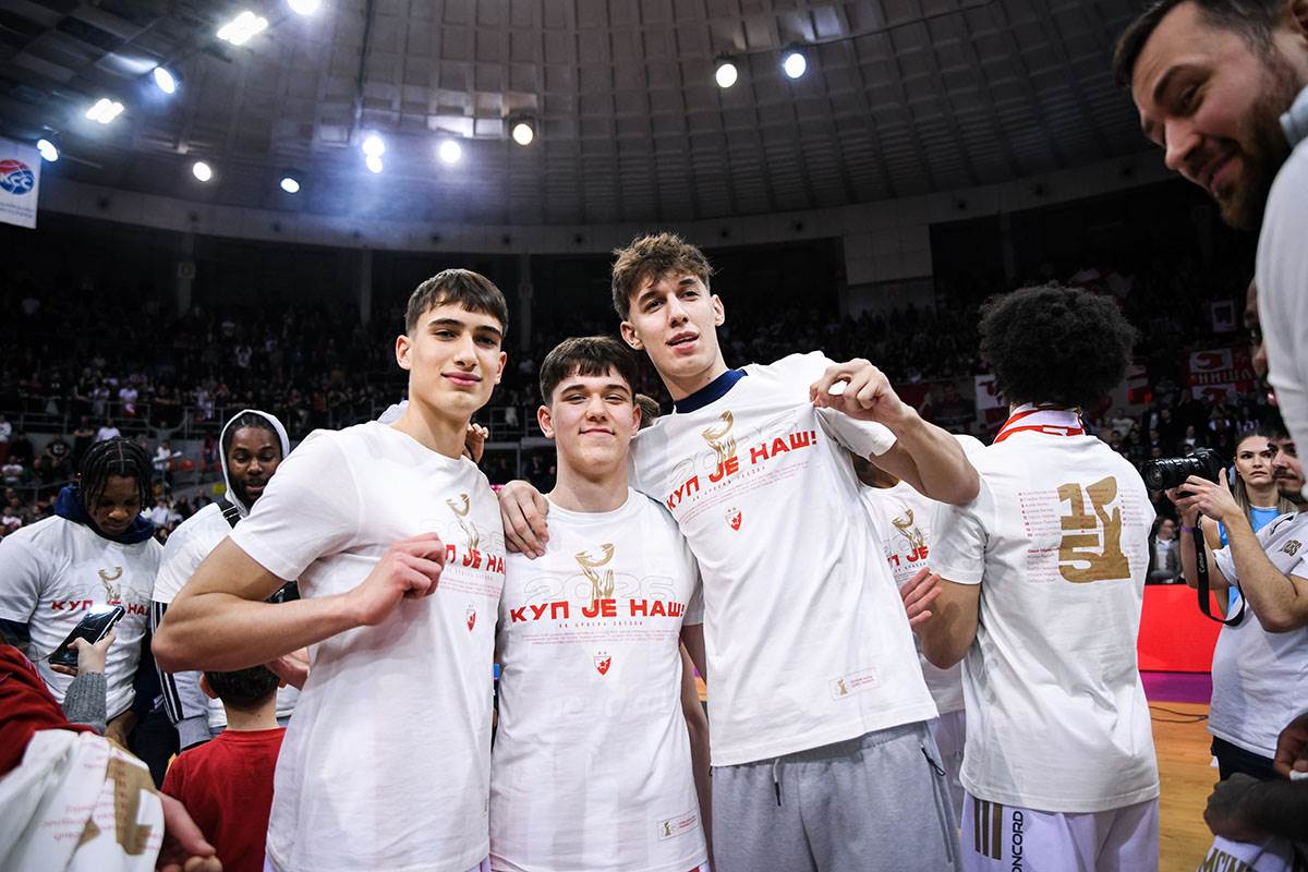 Slavlje Crvene zvezde u Nišu  (2).jpg