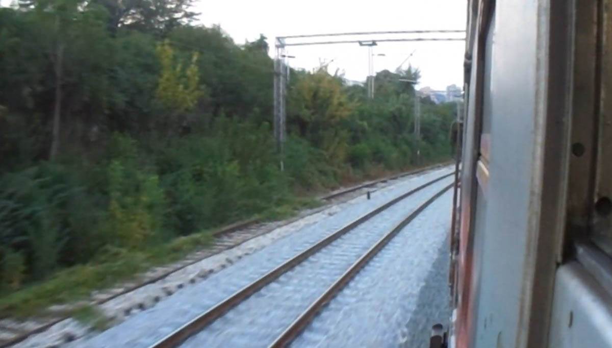 pruga Resnik - Rakovica (2).jpg