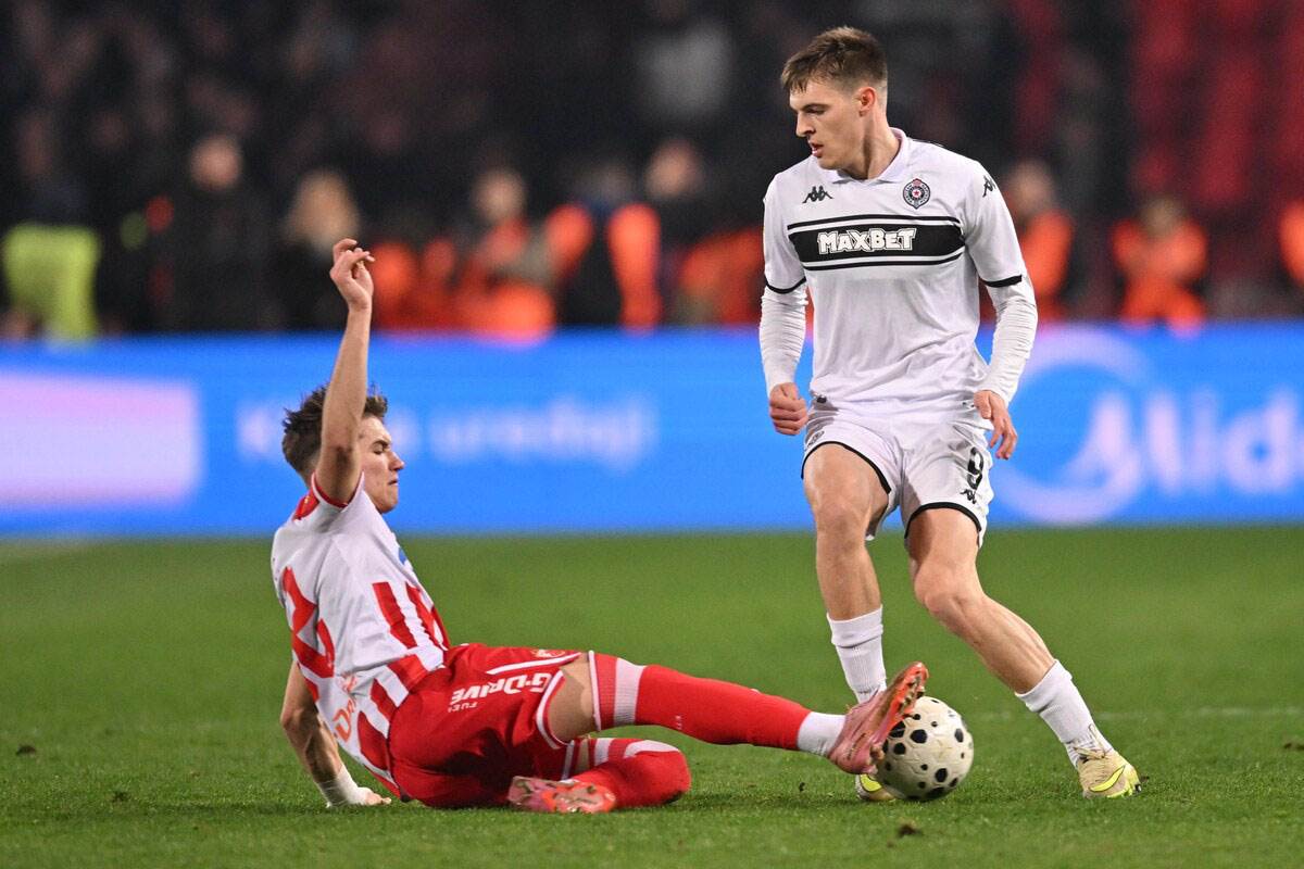 Crvena Zvezda - Partizan (2).jpg