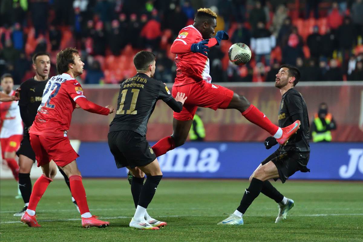 Lucas Barros (2).jpg