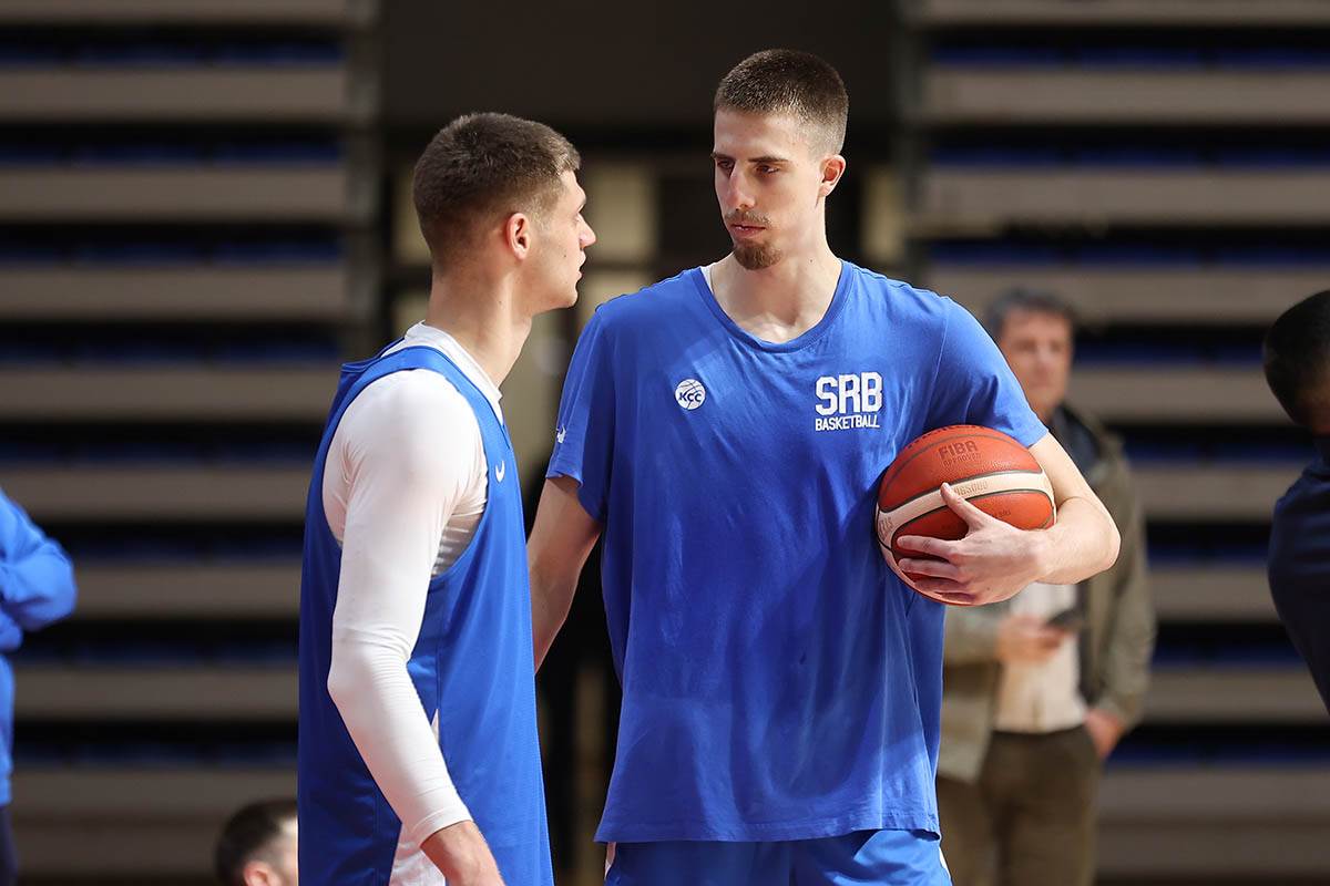 Okupljanje reprezentacije Srbije (10).jpg