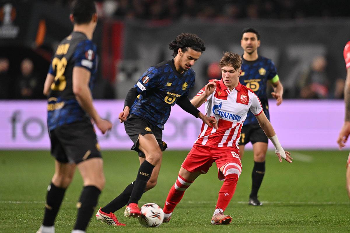 Crvena zvezda - LOSC Lila  (7).jpg