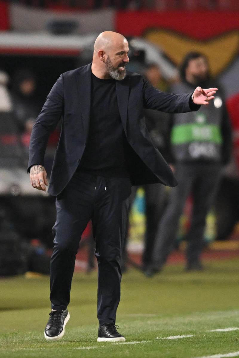 Crvena zvezda - LOSC Lila  (5).jpg