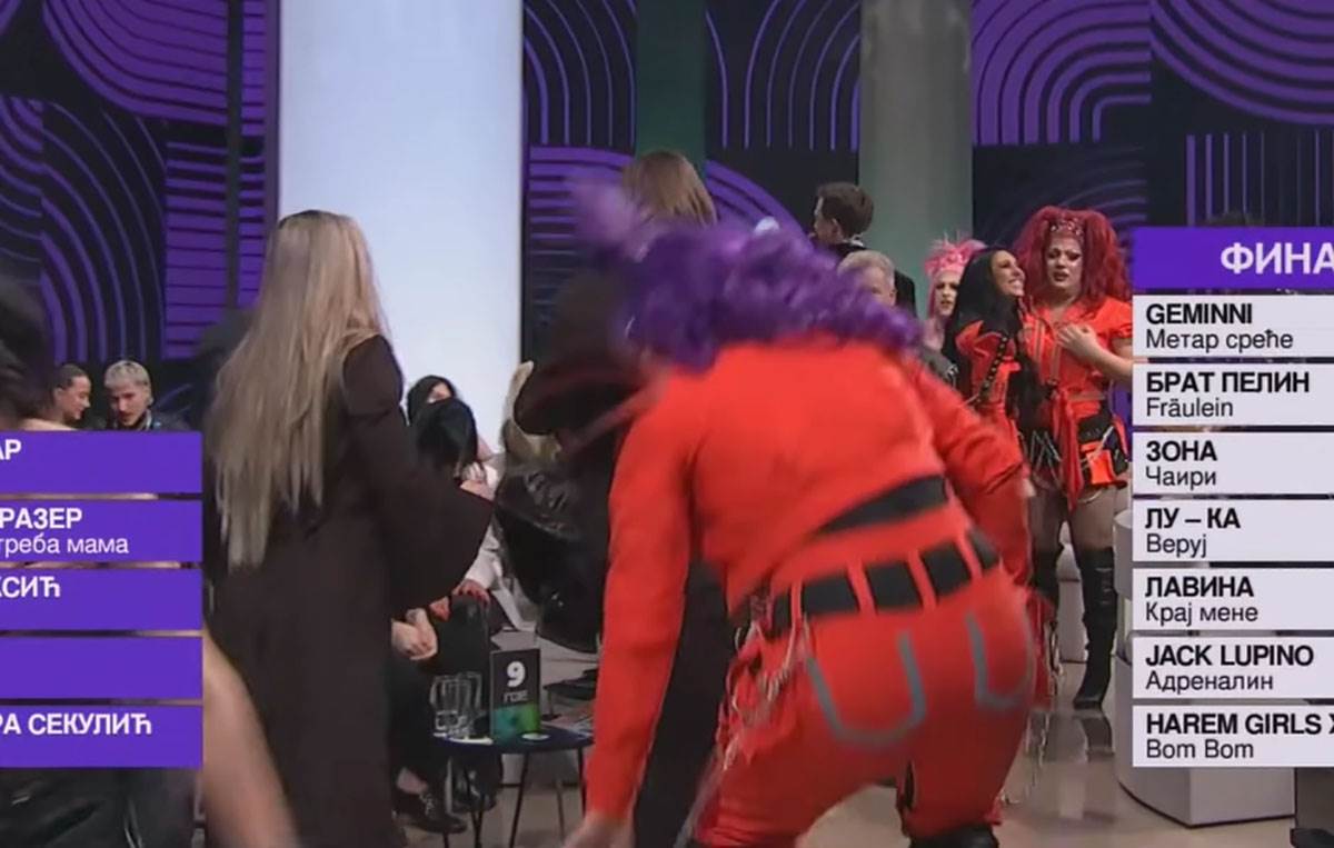 Haremka se srušila u programu uživo na PZE (1).jpg