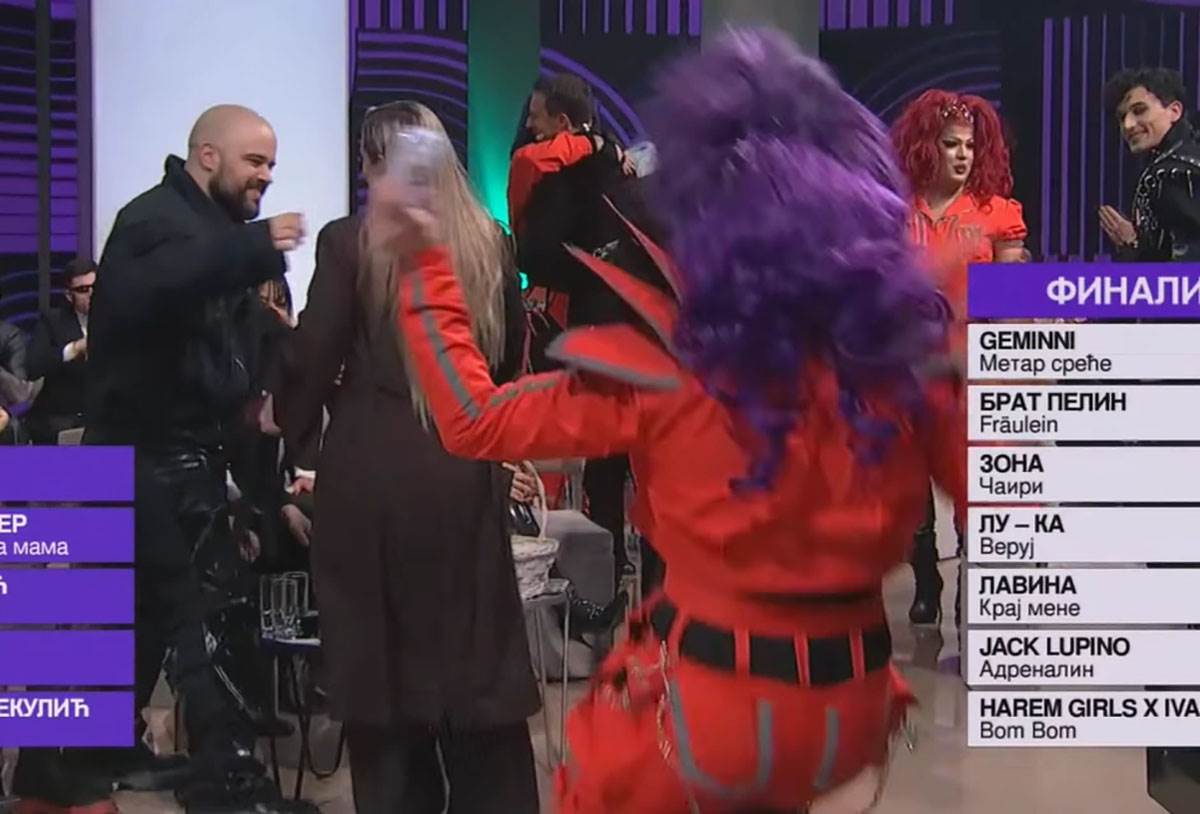 Haremka se srušila u programu uživo na PZE (2).jpg