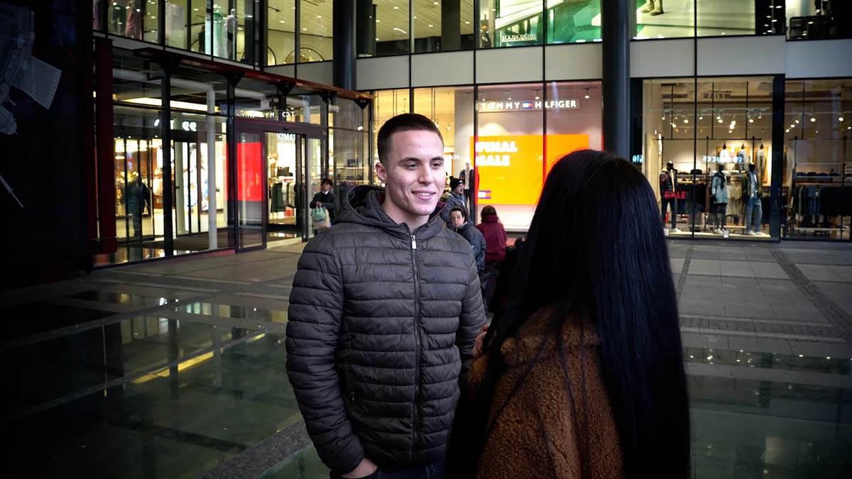 Anketa - Da li bi prijavio svoje komšije ako glasno vode ljubav (3).jpg