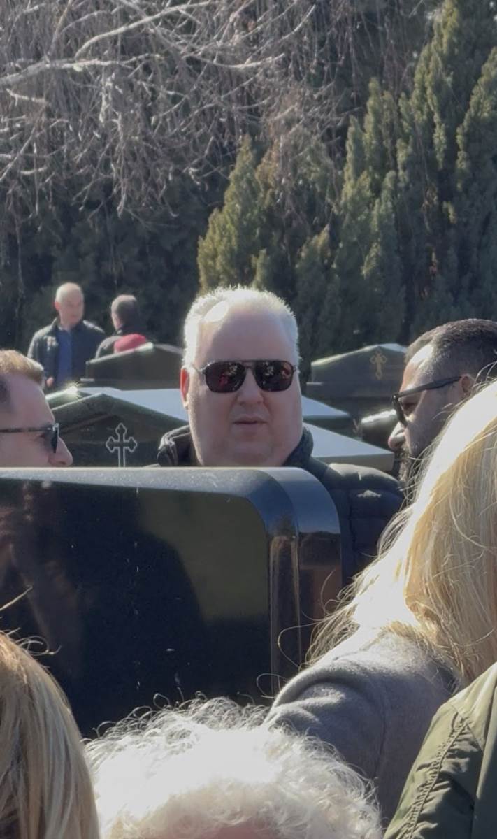 Saša Matić na pomenu Saše Popovića (2).jpg