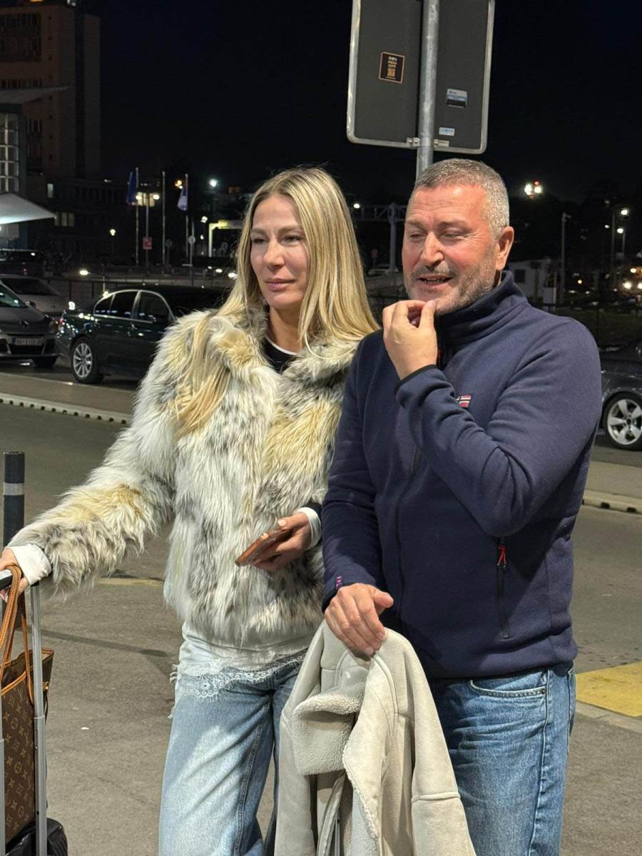 Vesna i Đole Đogani (2) copy.jpg