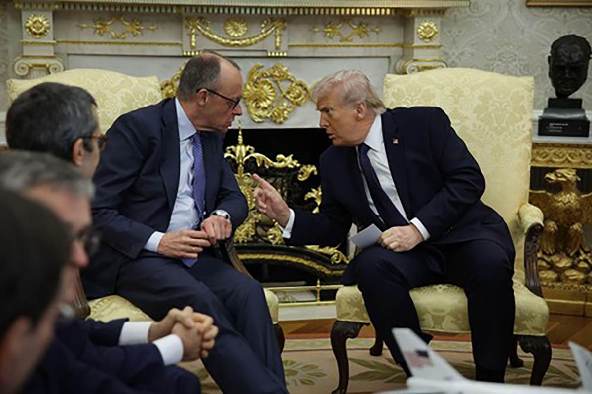 Donald Tramp i Fridrih Merc (4).jpg