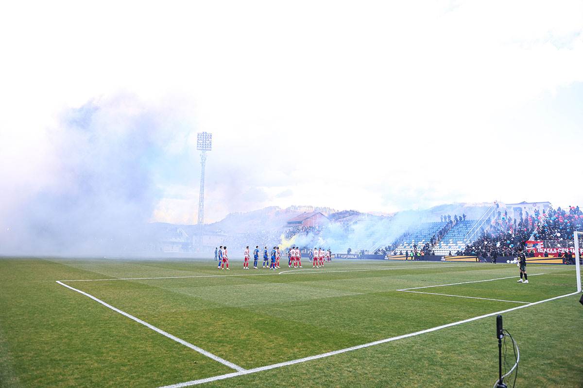 FK Novi Pazar vs FK Crvena zvezda (5).jpg