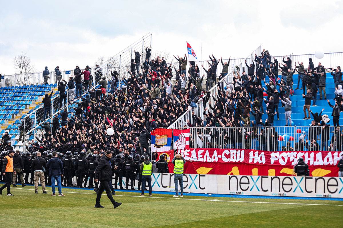 FK Novi Pazar vs FK Crvena zvezda (16).jpg