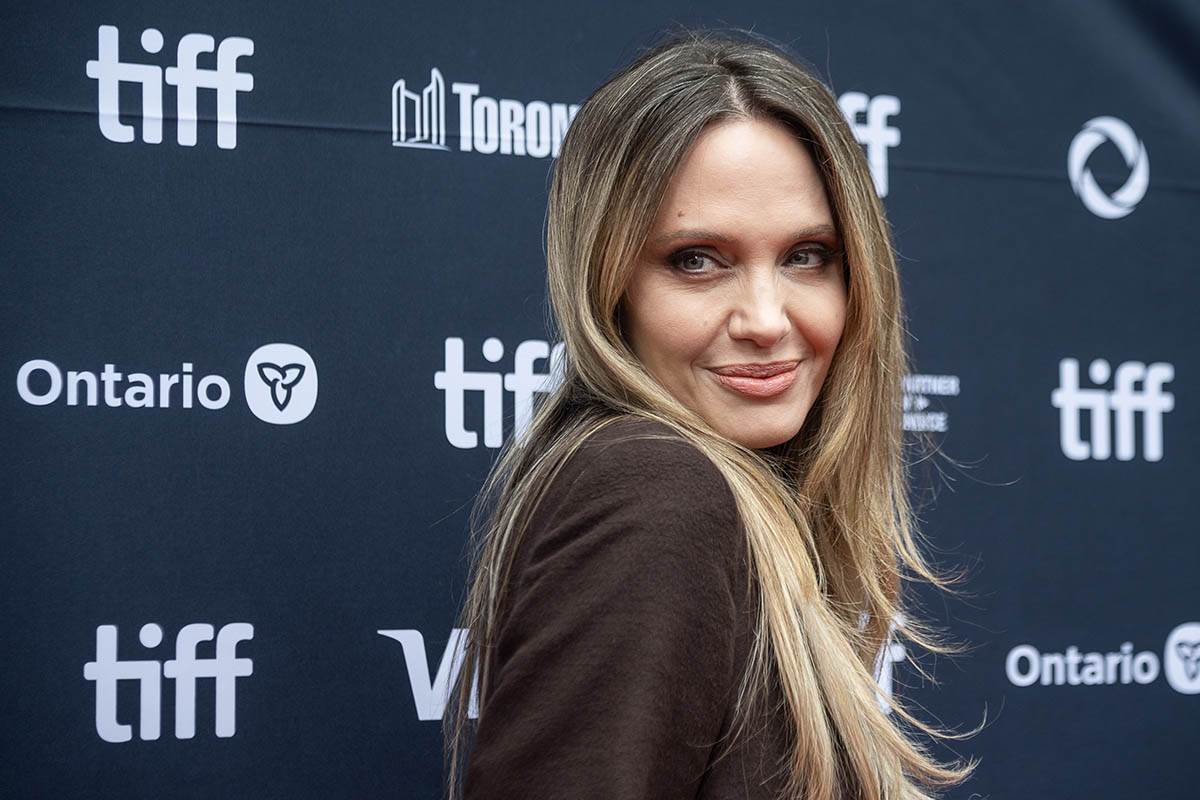 Anđelina Džoli premijera filma Couture (2).jpg