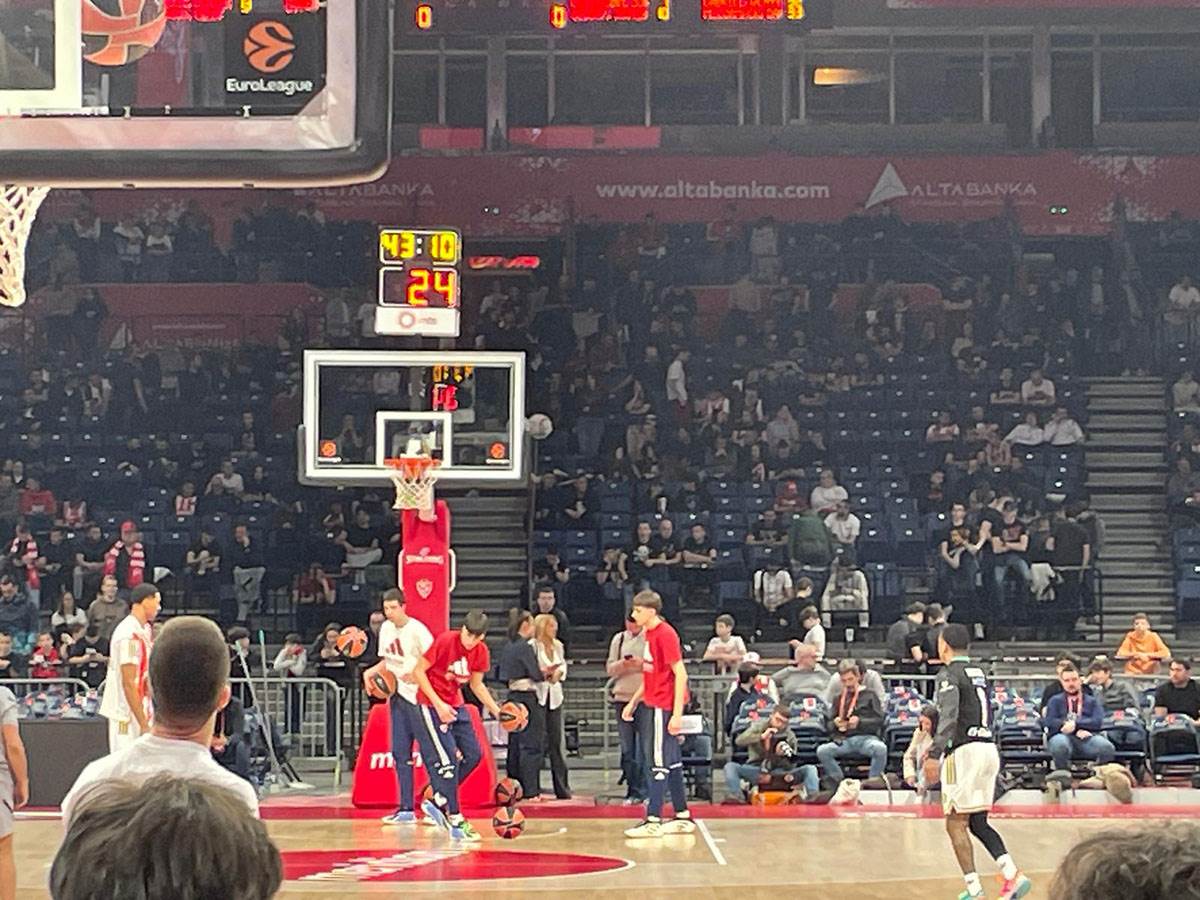 Jago dos Santos u dresu Mateuša (1).jpg