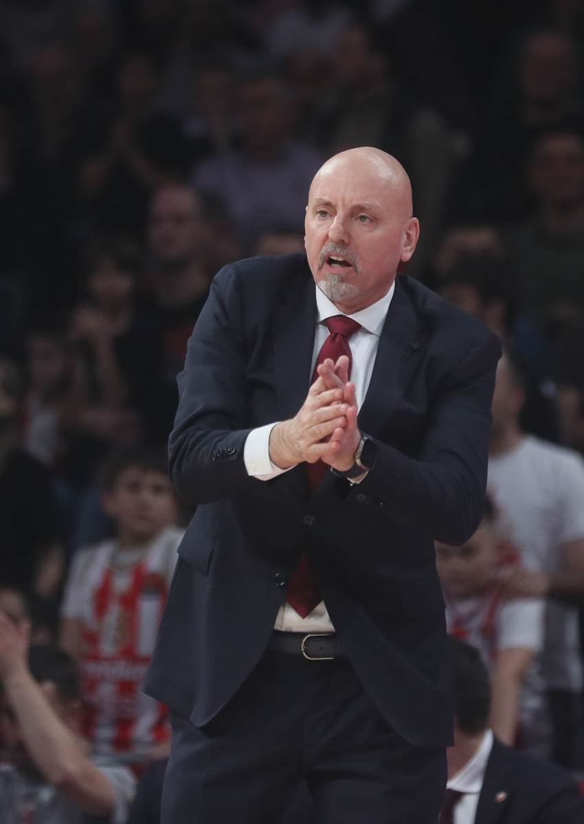 CRVENA ZVEZDA vs BAYERN (12).jpg