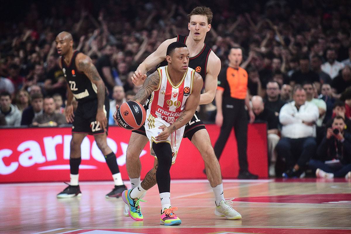 Crvena Zvezda - Bajern (7).jpg