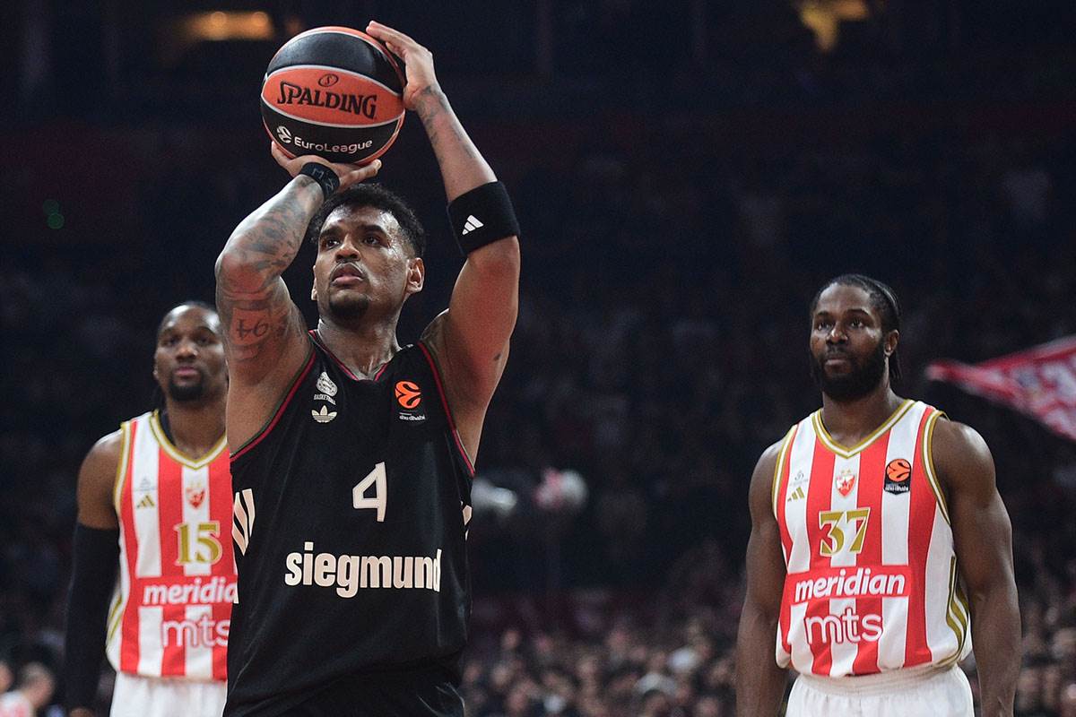 Crvena Zvezda - Bajern (20).jpg