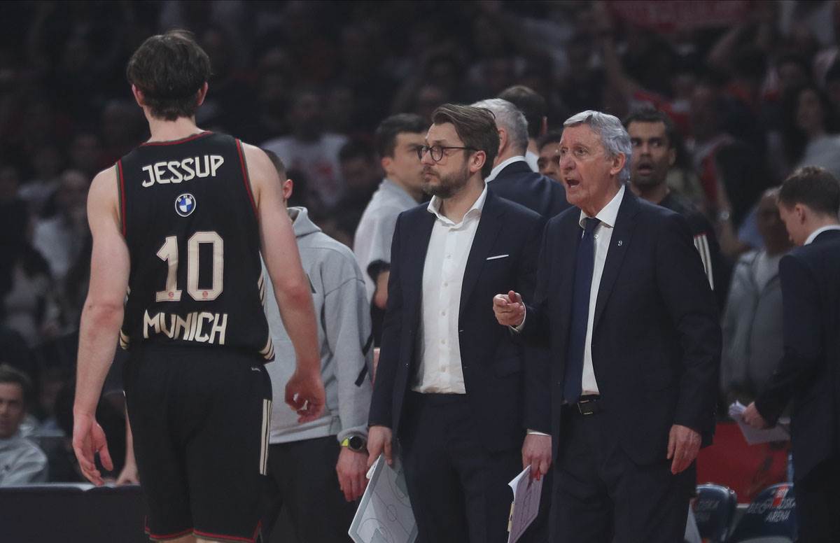 Crvena Zvezda - Bajern  (1).jpg