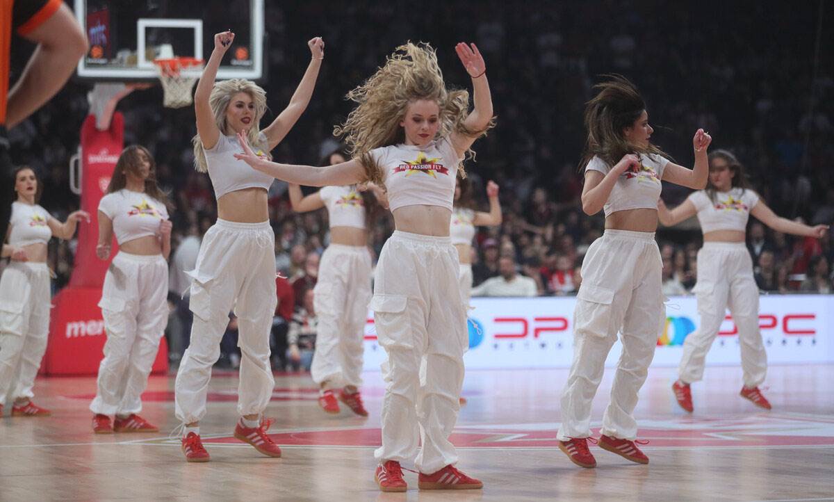 Crvena Zvezda - Bajern  (9).jpg