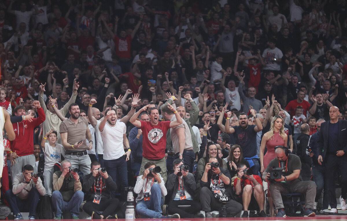 Crvena Zvezda - Bajern  (20).jpg