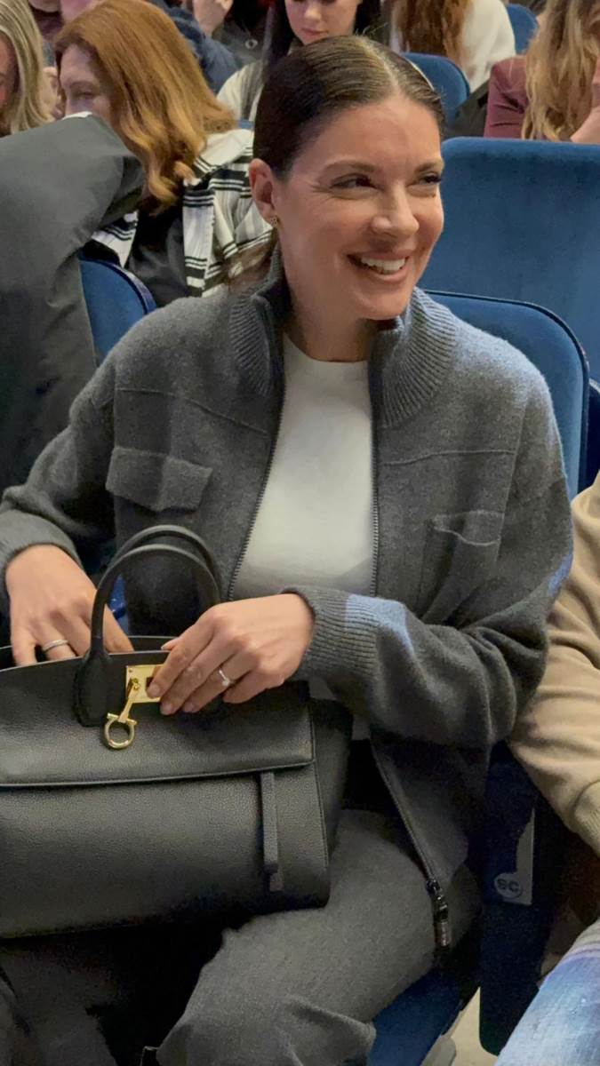 Sanja Kuzet stigla sa sinom na koncert Marije Serifovic (1).jpg