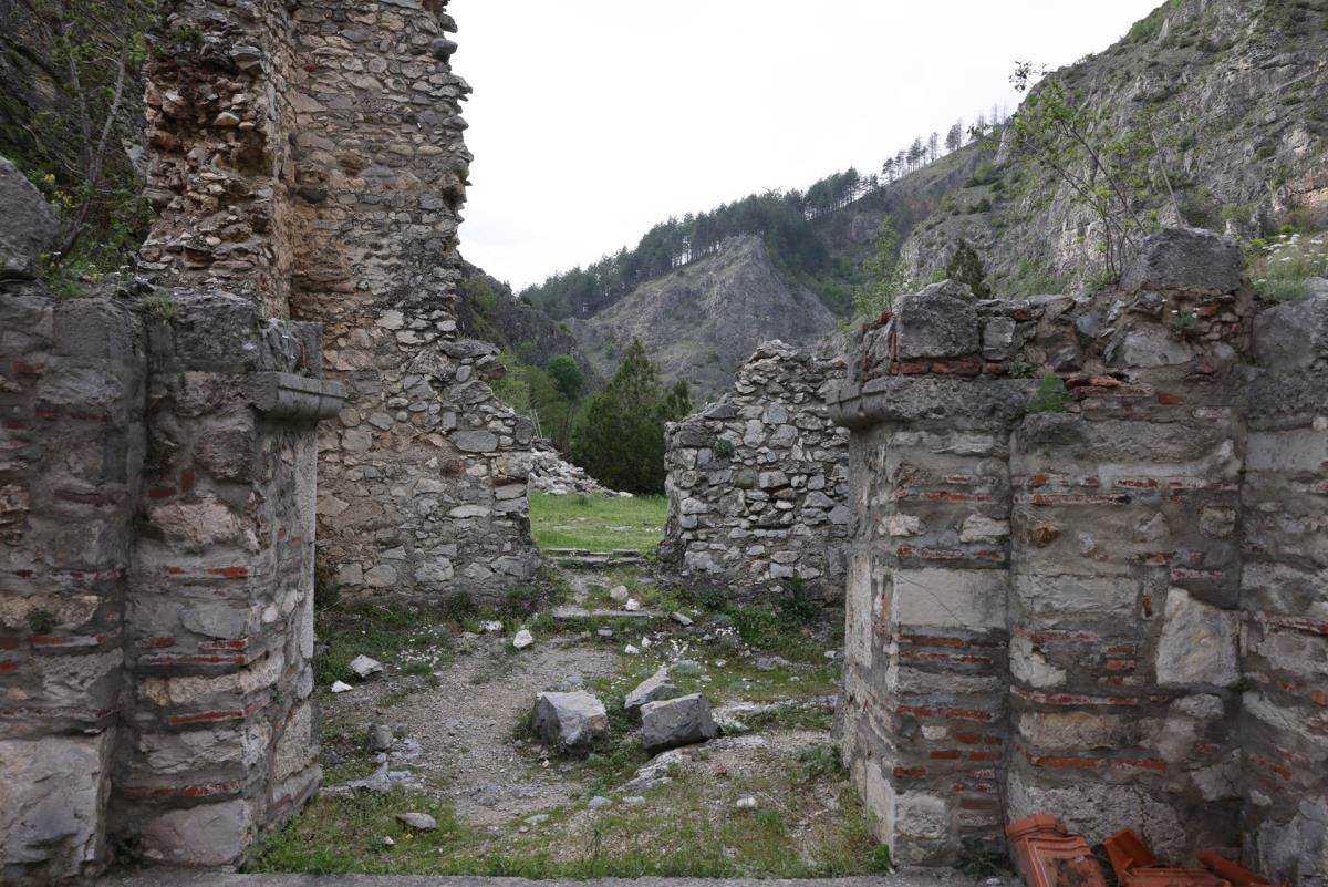 manastir Sveti arhangeli kod Prizrena (9).jpg